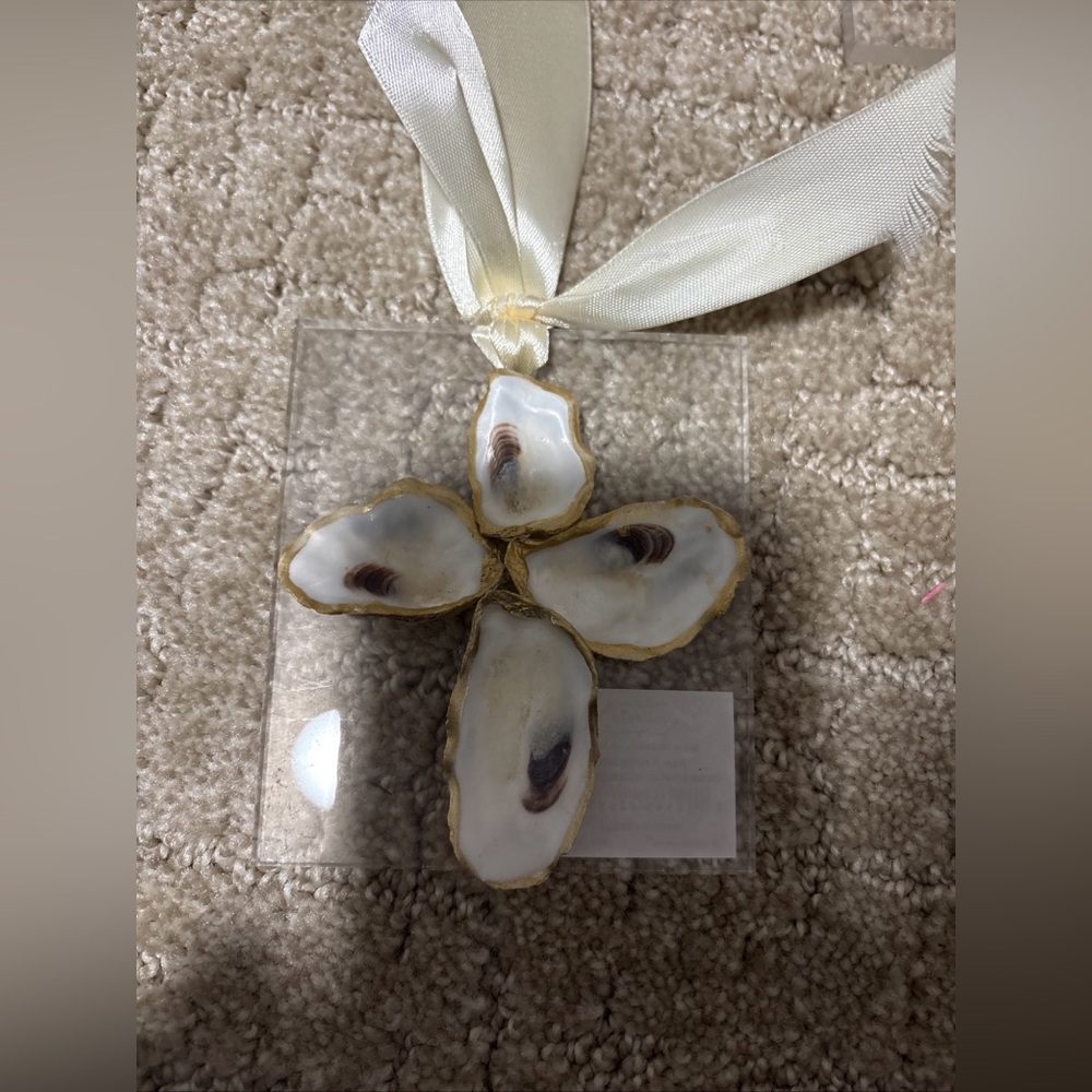 Mud Pie Holy Cross Acrylic Oyster Ornament 4x3.5”